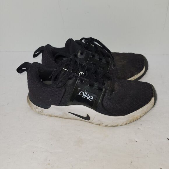 Nike Shoes Womens Sz 6 Black CK2576 001 Running Athletic Gym Training Track Run - Picture 2 of 16